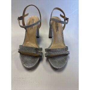 Badgley Mischka Womens Silver Block Heel Sandals Rhinestone Straps size 8